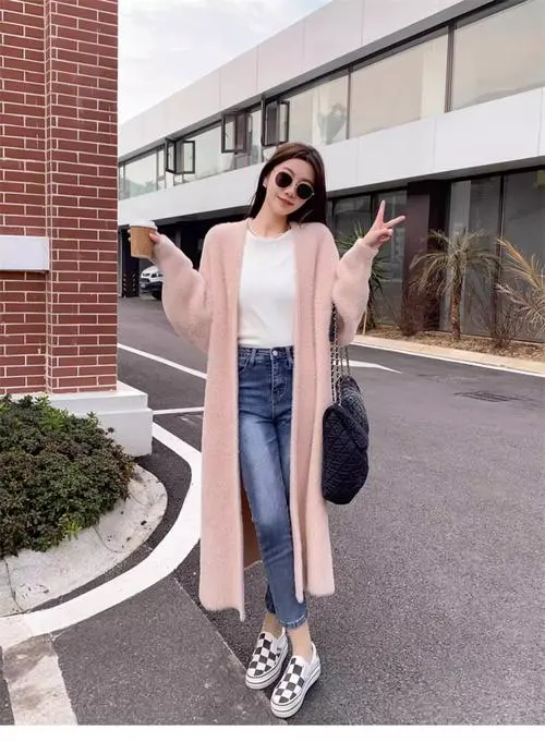 中长款中长款毛衣怎么搭配什么外套好看图片