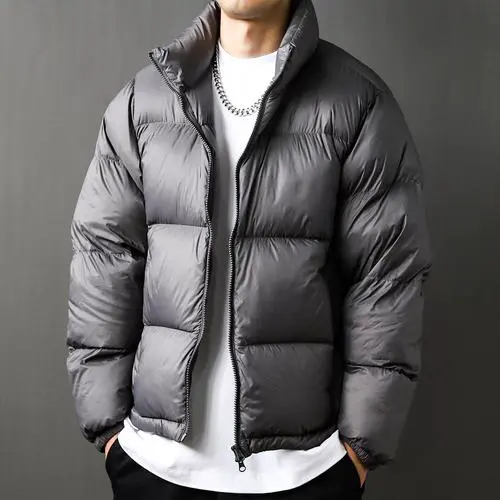 灰色羽绒面包服怎么搭配