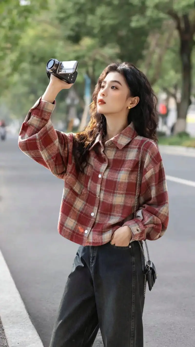 中款的格子衬衫怎么搭配