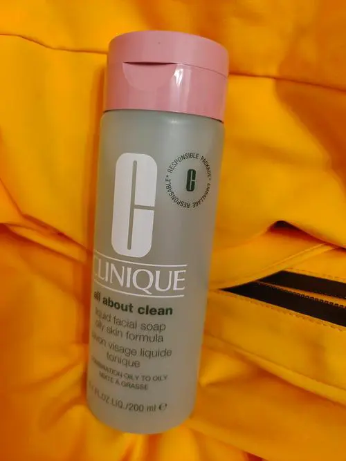 倩碧摩丝洗面奶怎么样