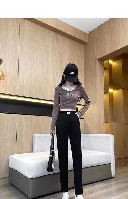 女哈伦裤怎么搭配外套