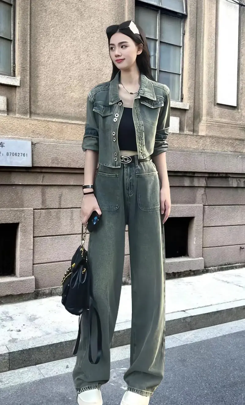 短休闲牛仔外套怎么搭配裤子