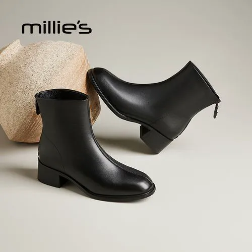 黑色踝靴怎么搭配