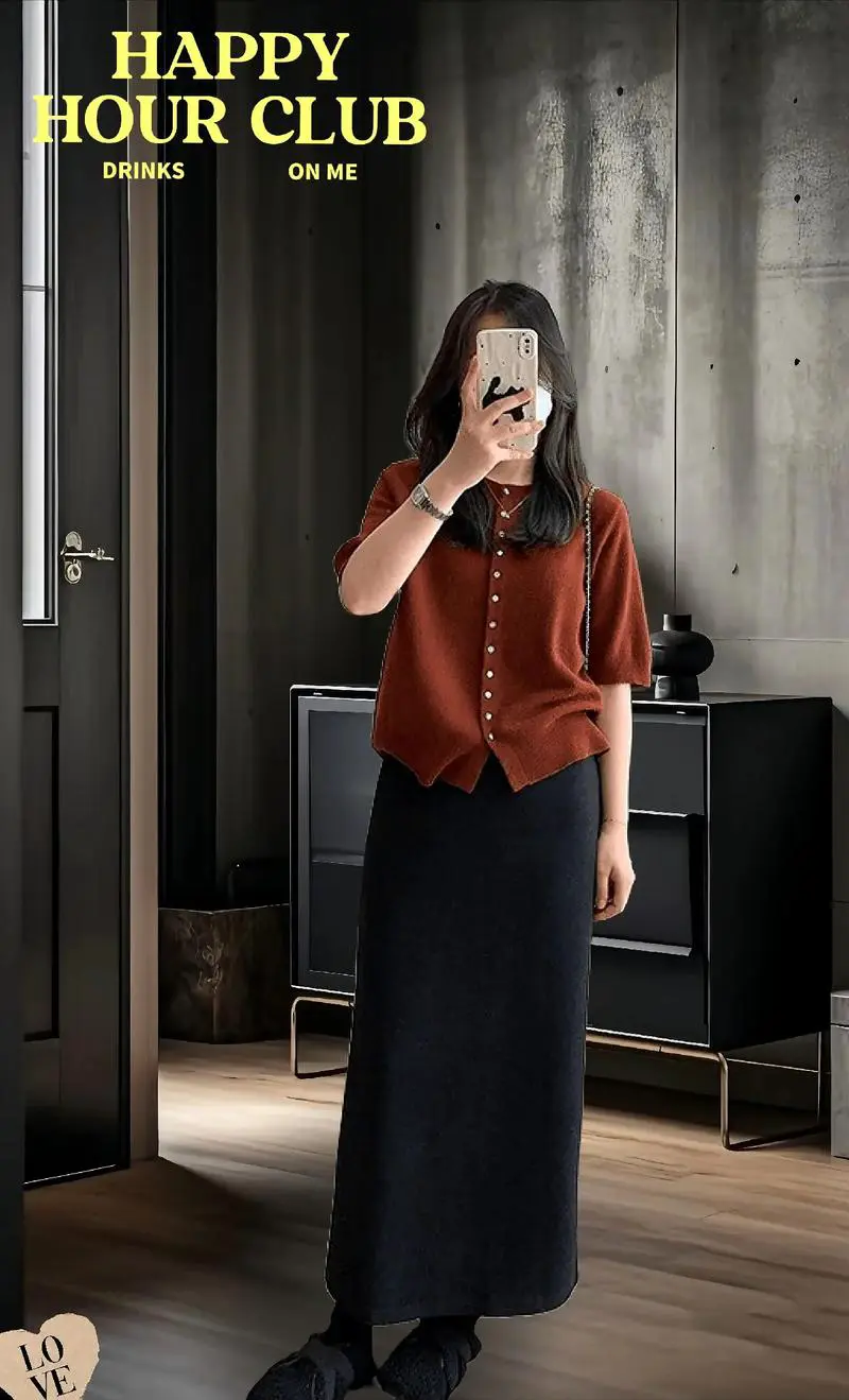 毛呢长半身裙怎么搭配