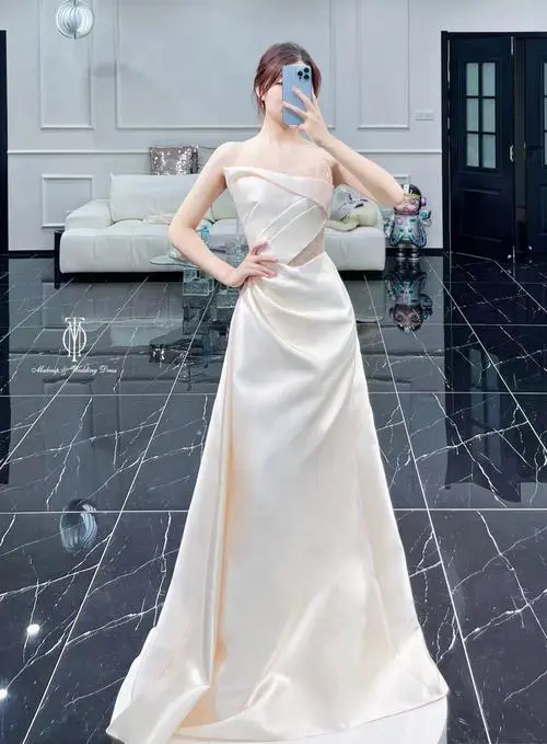 白礼服怎么搭配图片大全