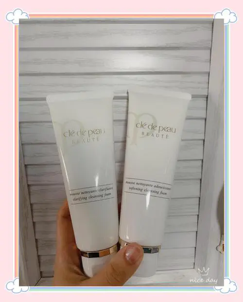 怎么区分cpb洗面奶滋润型还是清爽型