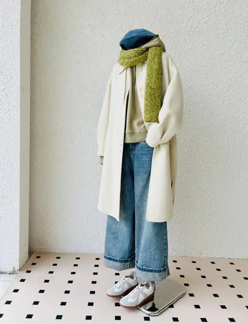 卫衣跟大衣怎么搭配图片搜索