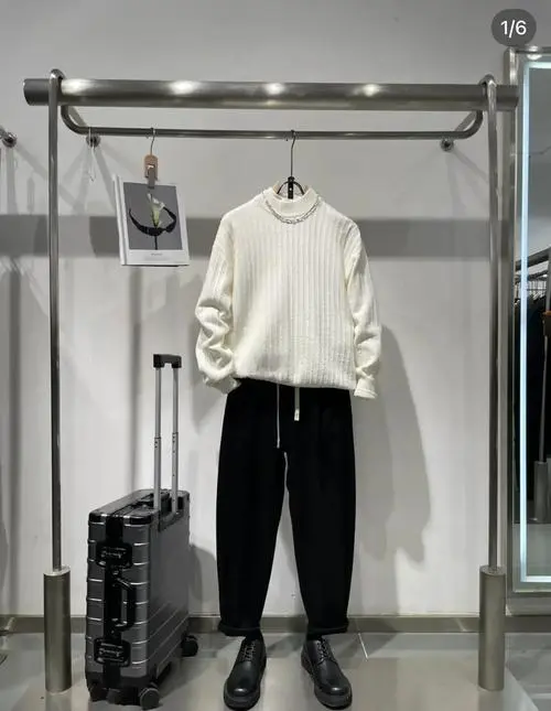 男士宽松休闲毛衣怎么搭配什么裤子好看图片欣赏