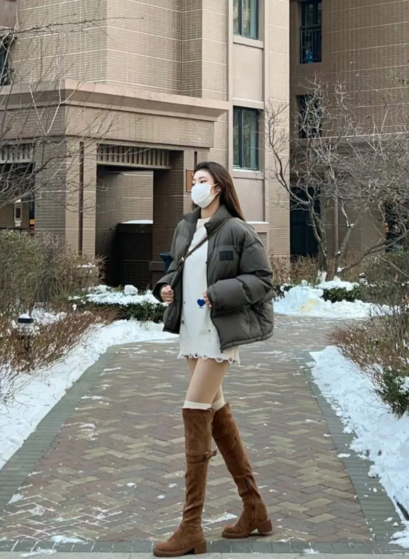 过膝长靴怎么搭配冬天