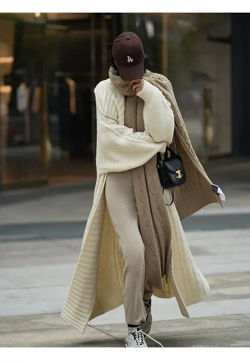 长款针织开衫怎么搭配好看