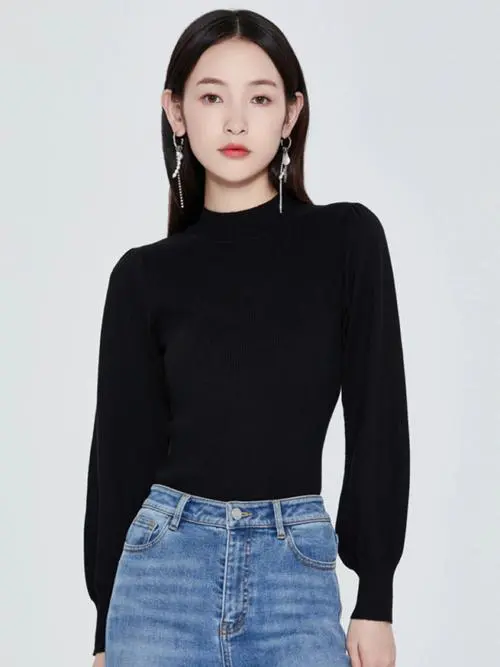 黑色打底衫配什么裤子