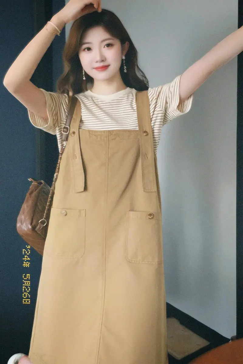 长款背带裤裙怎么搭配什么外套好看吗