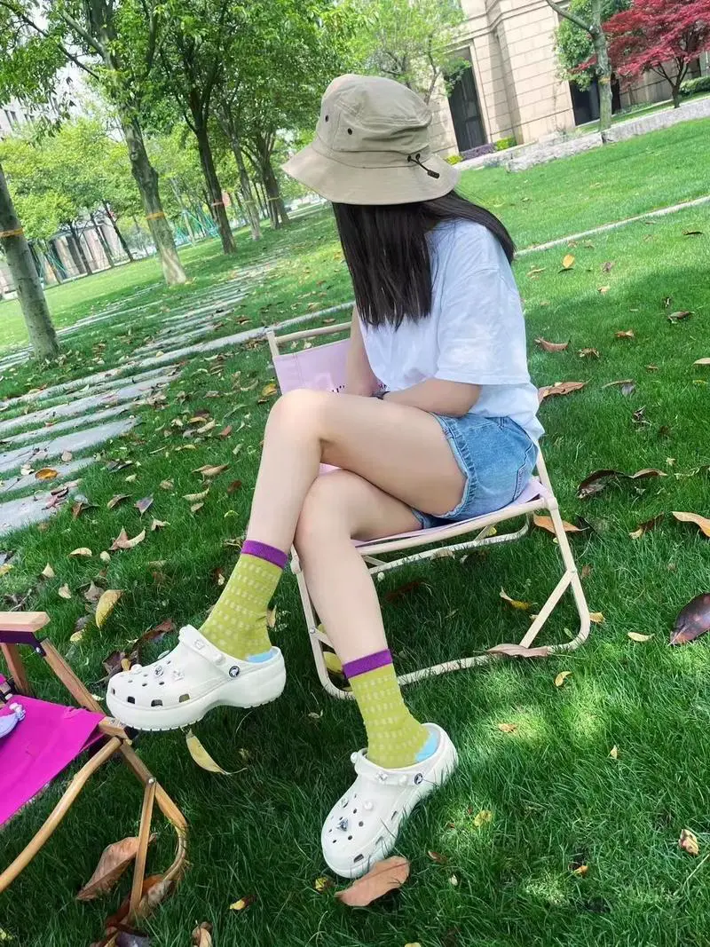 袜鞋怎么搭配什么衣服图片