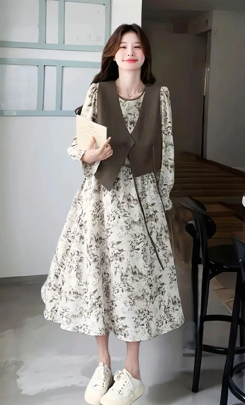 棉质碎花连衣裙怎么搭配