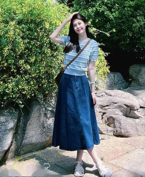 长裙牛仔裤怎么搭配