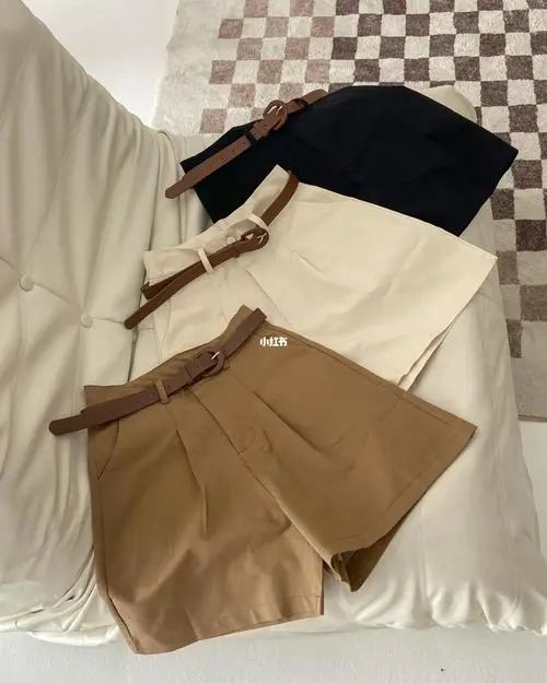 秋冬棕色短裤怎么搭配图片女