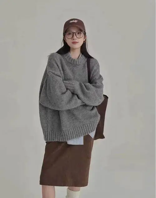 毛衣里面应该穿什么