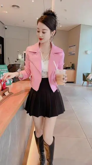 米粉色皮衣怎么搭配好看图片大全