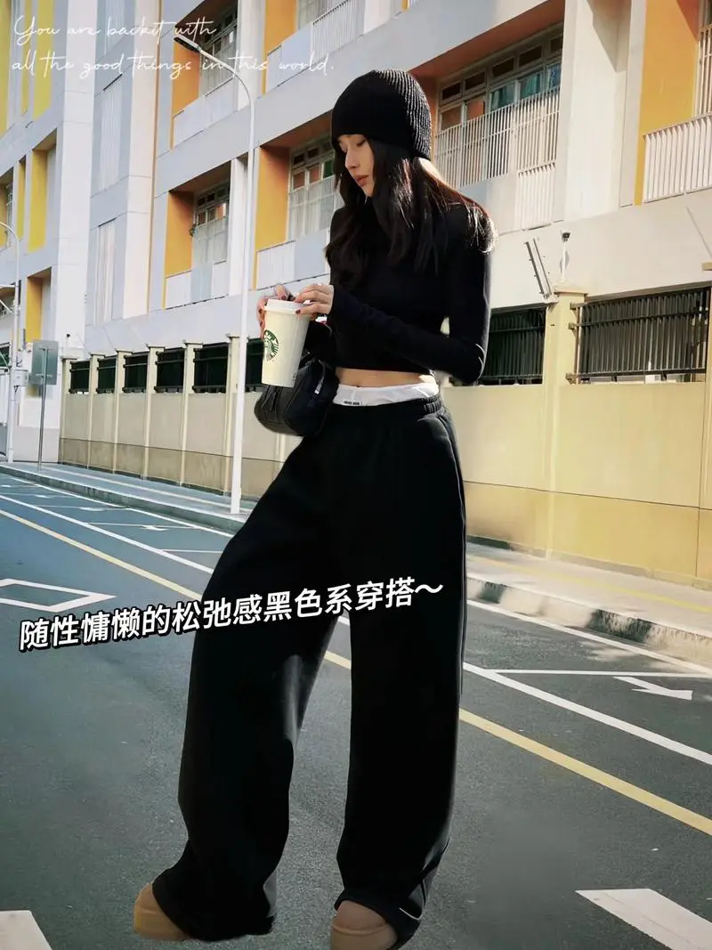 黑色休闲裤怎么搭配t恤