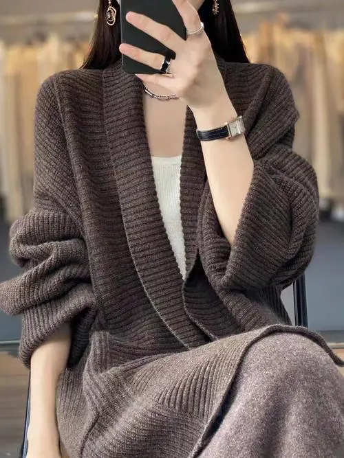 长款毛衣大衣怎么搭配图片