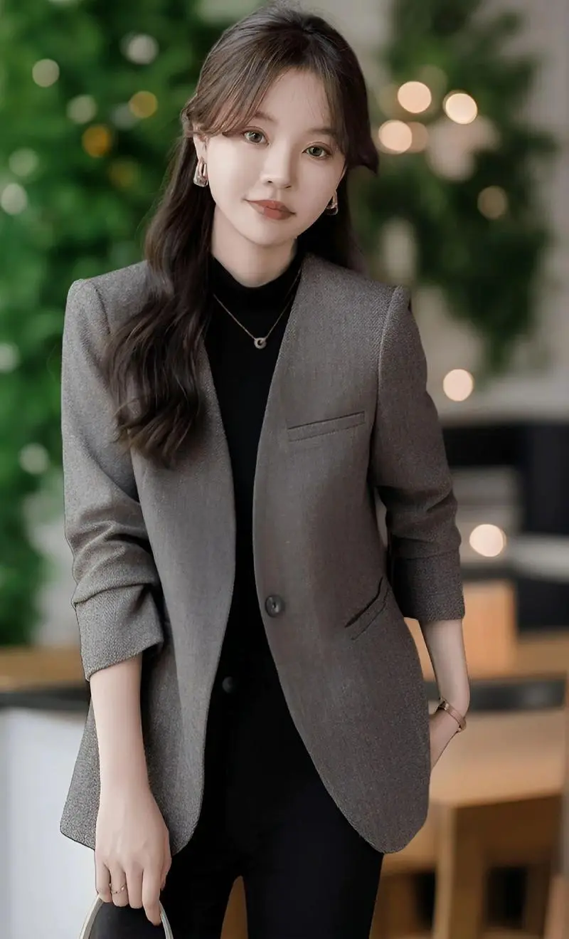 西装尼大衣怎么搭配图片女