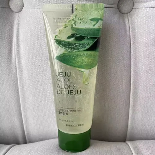 菲诗小铺的芦荟洗面奶怎么样