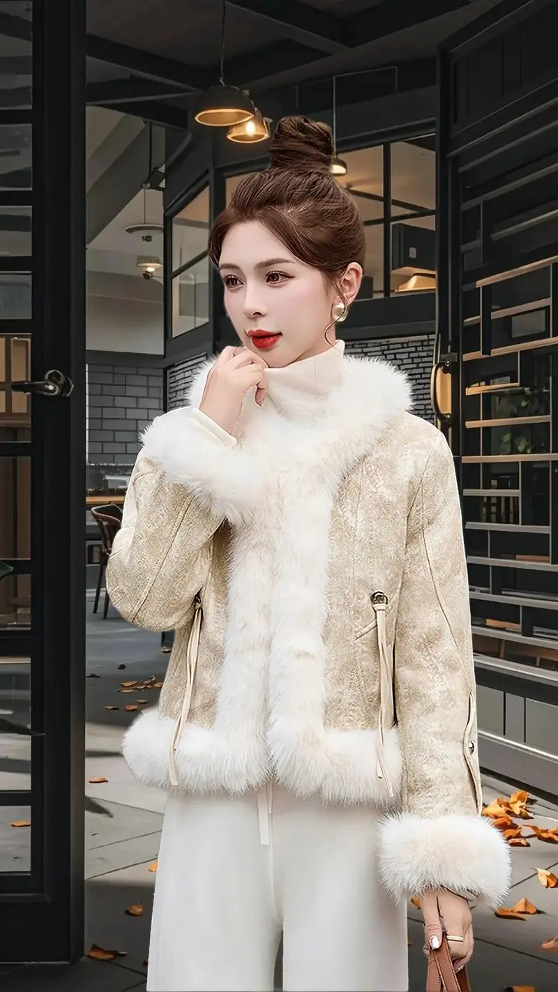 小款的皮毛一体怎么搭配