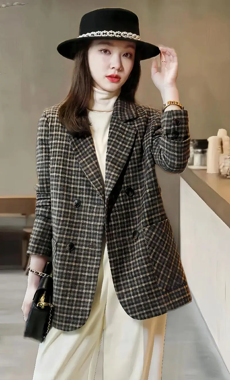 毛呢格子小西装女外套怎么搭配什么裤子好看吗