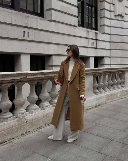 驼色大衣怎么搭配