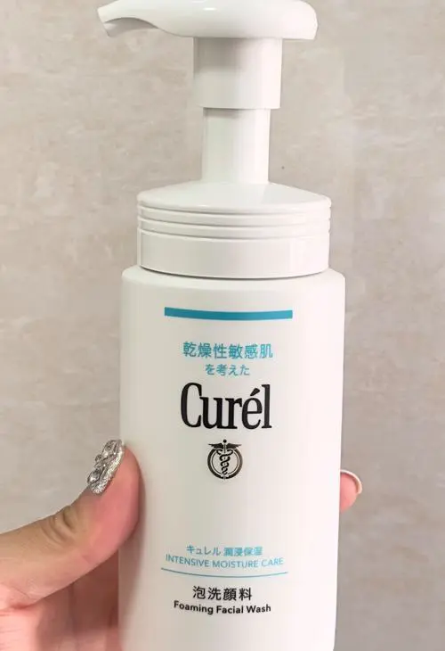 珂润的洗面奶怎么样