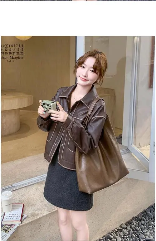 女士秋冬短款皮衣怎么搭配