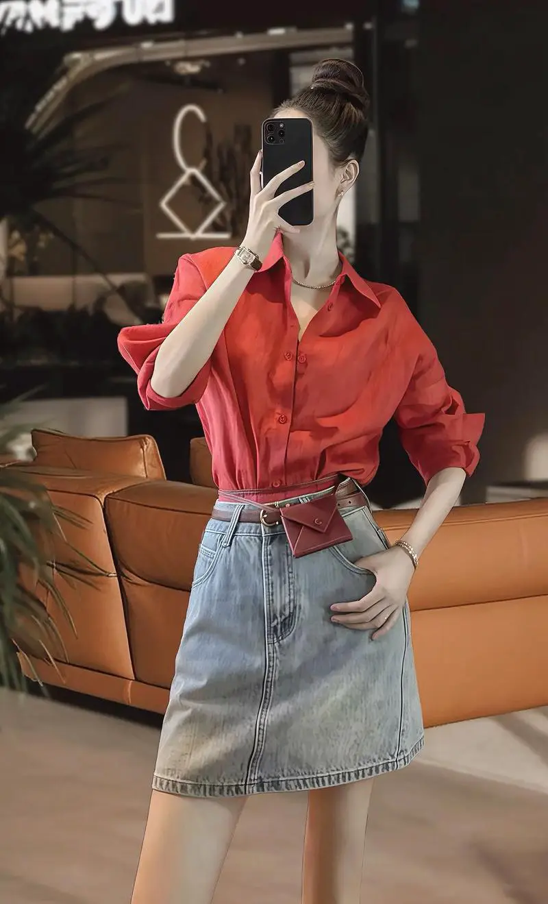 红色搭配什么颜色最好看