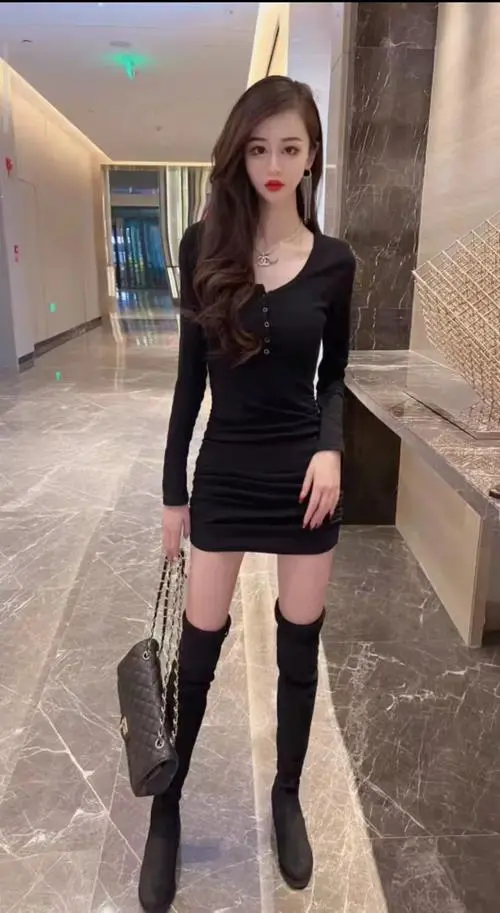 秋冬包臀裙怎么搭配上衣