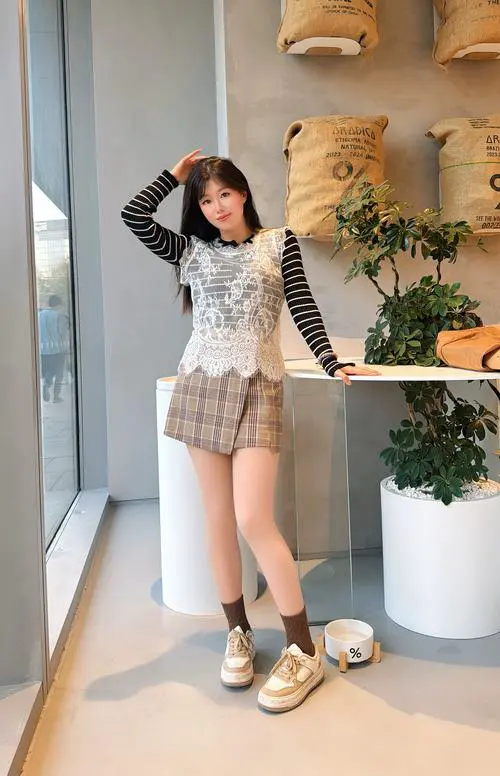 袜型短靴怎么搭配图片