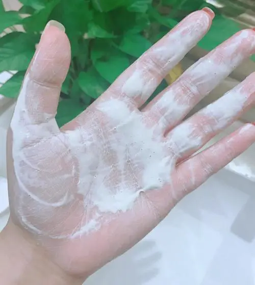 科颜氏白泥洗面奶怎么样
