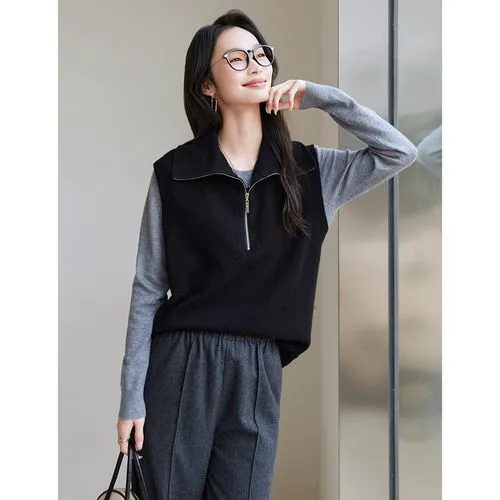 高领毛衣背心怎么搭配图