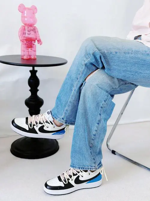 蓝鞋子怎么搭配