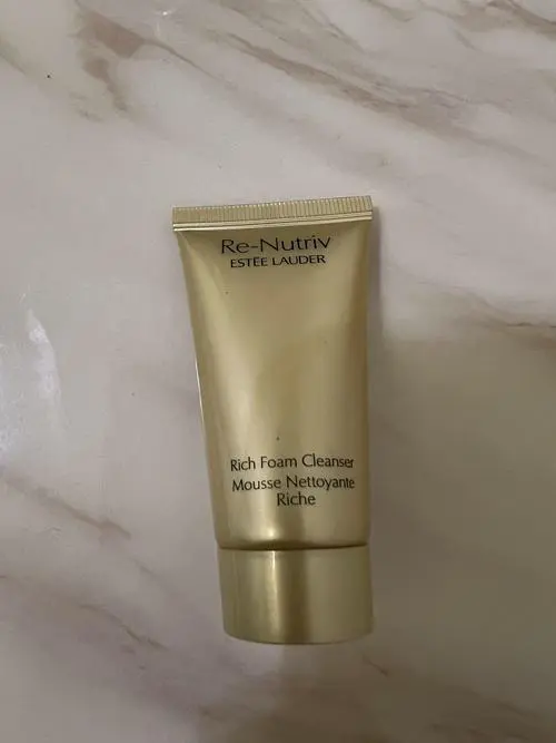 诗莱雅洗面奶怎么样