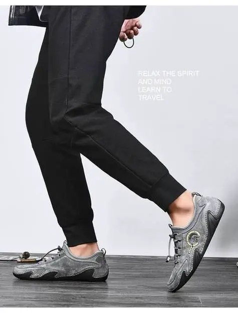 灰色鞋子怎么搭配衣服图片大全