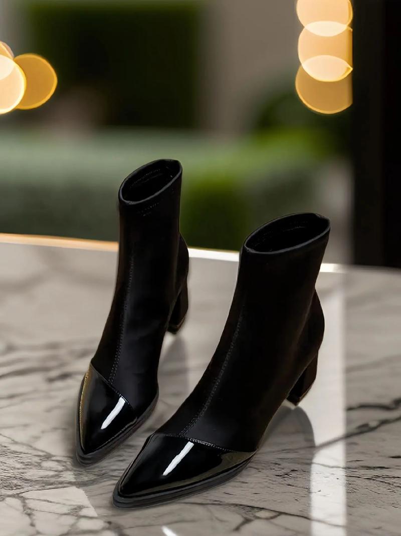 今年流行什么短靴