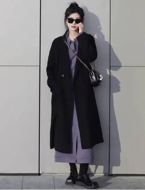 黑色配什么颜色最好看