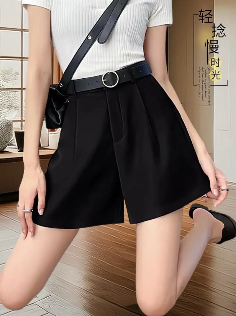 黑色阔腿短裤怎么搭配