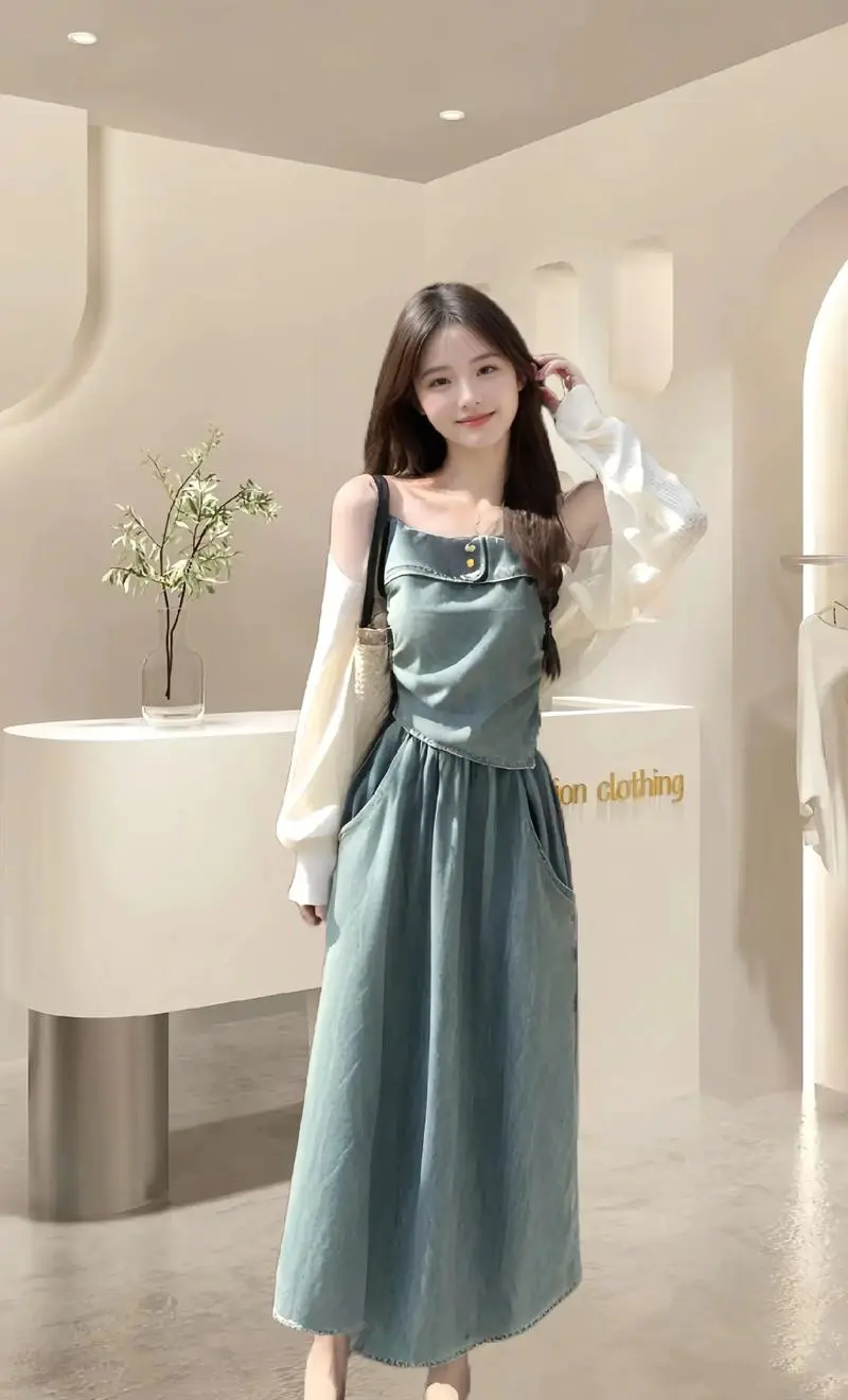 牛仔吊带上衣怎么搭配