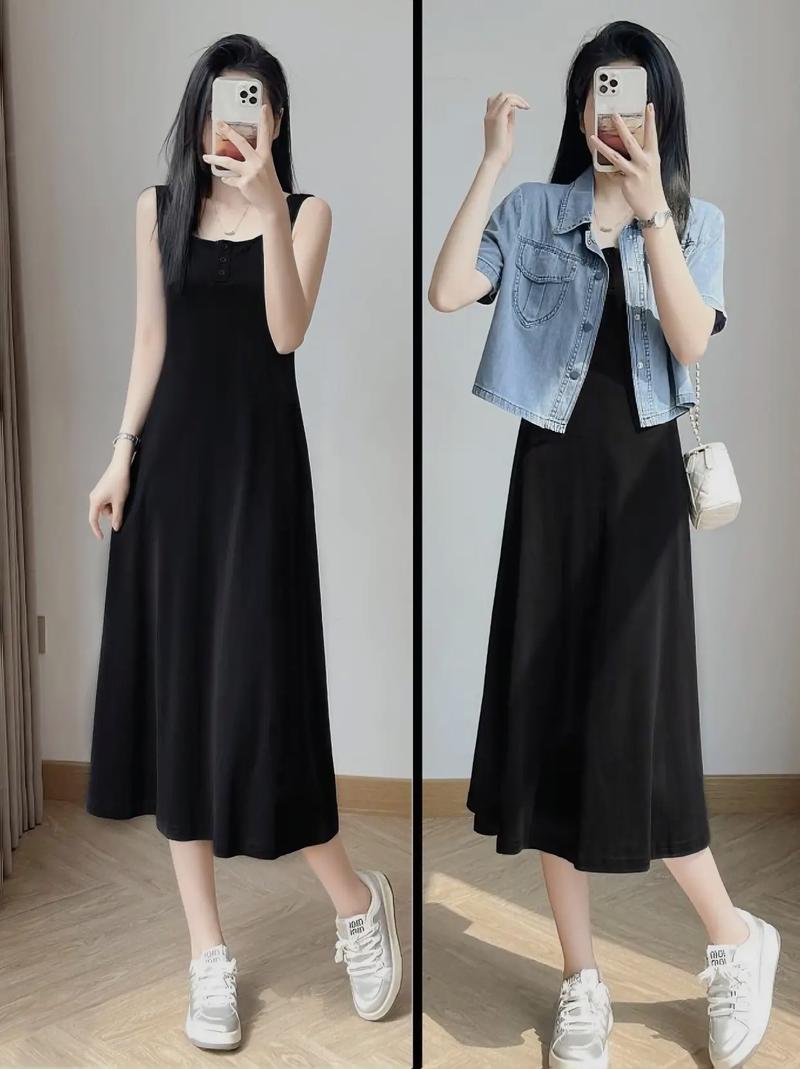 黑无袖连衣裙怎么搭配外套