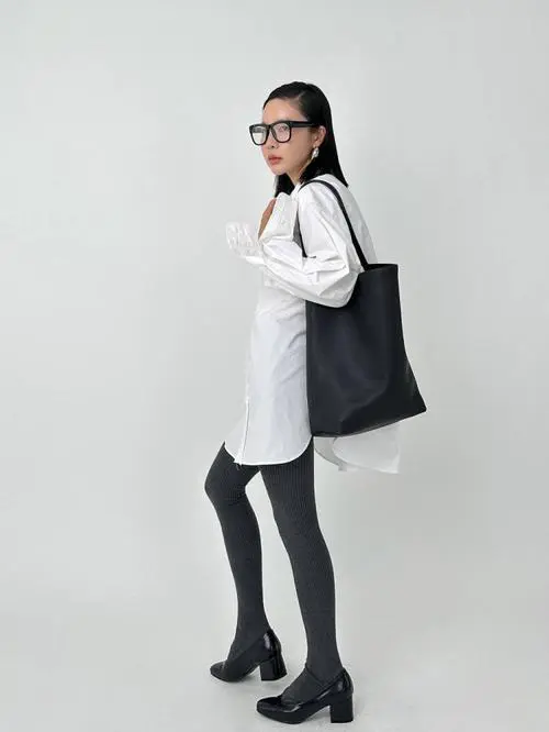 灰色裤袜怎么搭配图片