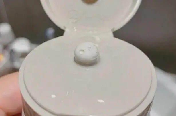 科颜氏白色洗面奶怎么样