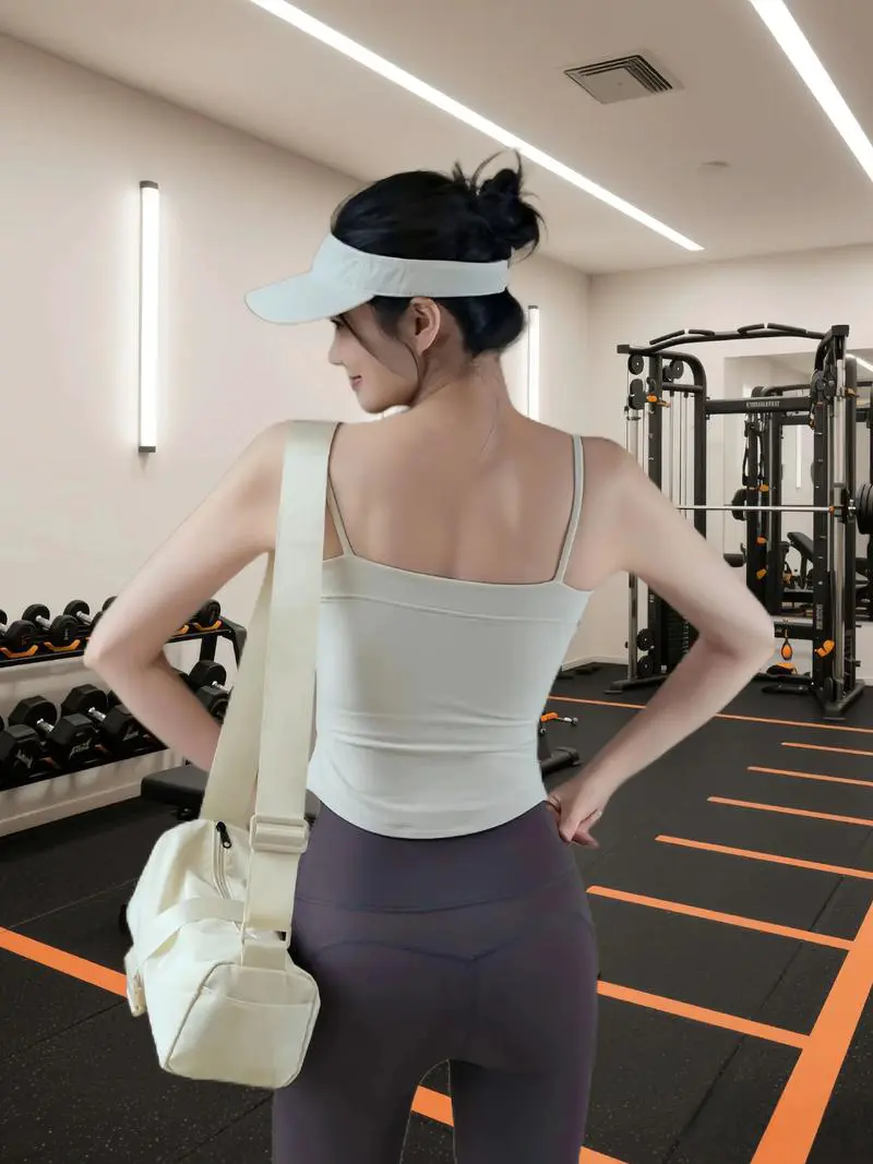 运动背心怎么搭配图片欣赏