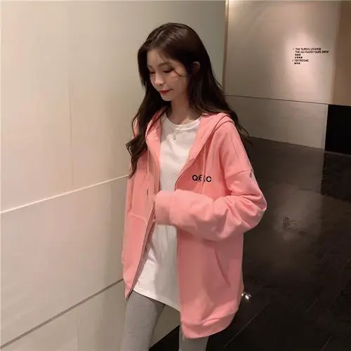 粉色开衫卫衣怎么搭配图片