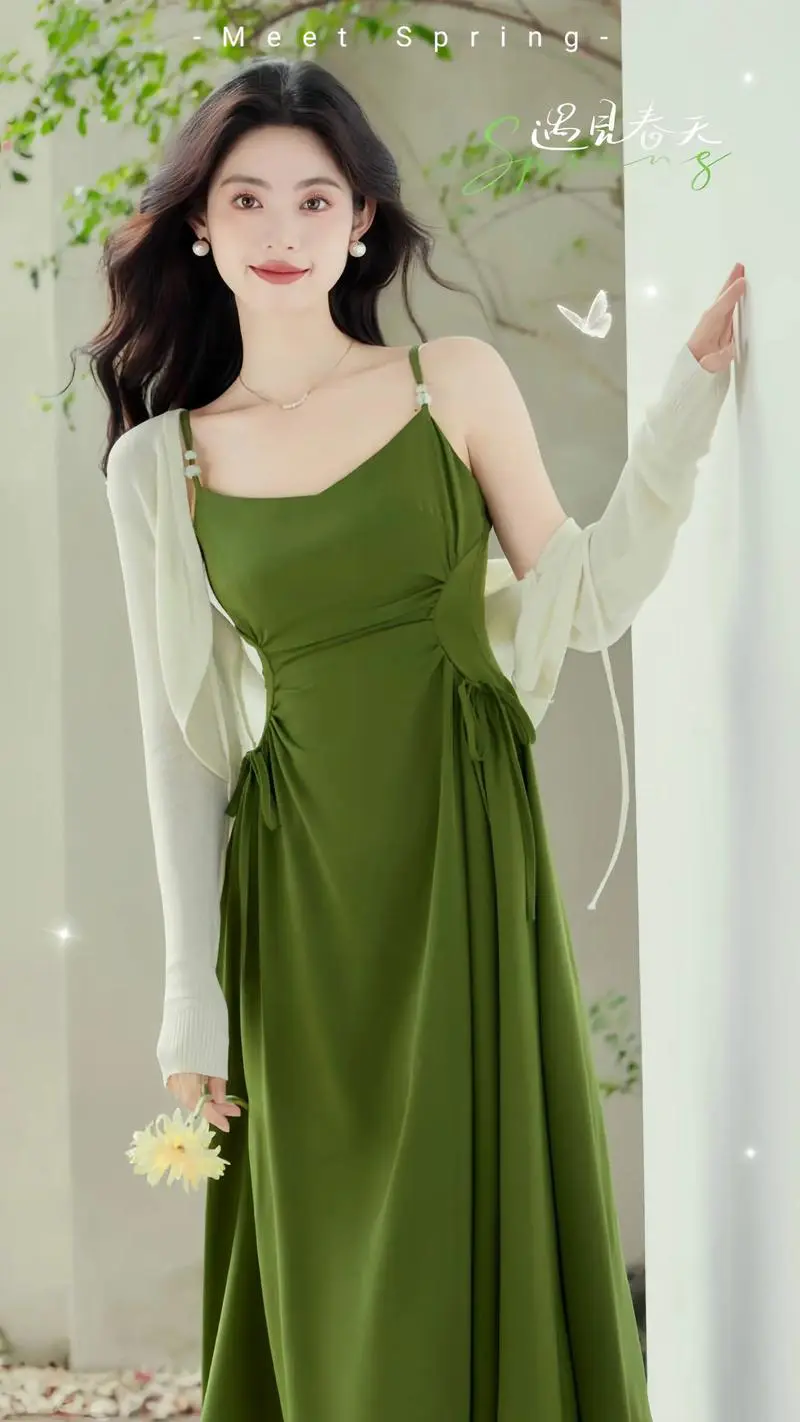 绿色衣裙怎么搭配鞋子