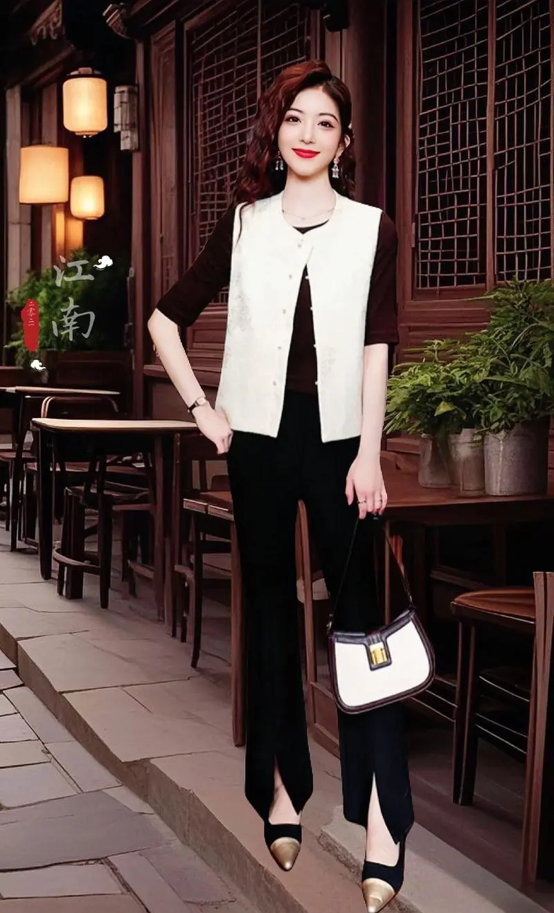 风衣马甲怎么搭配好看吗